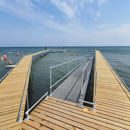 4 Person In Vaeggerlose Bøtø By
